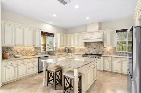 Corona, CA 92883,22526 Amber Eve