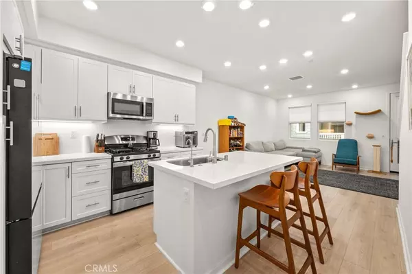 Whittier, CA 90603,16428 Whittier Blvd #6