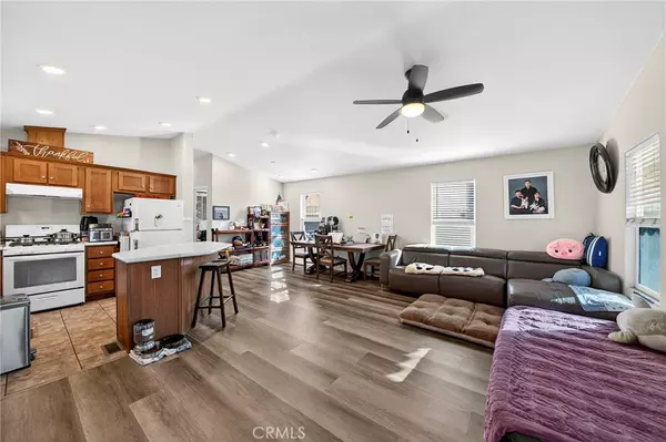 Anaheim, CA 92801,2770 W Lincoln #55