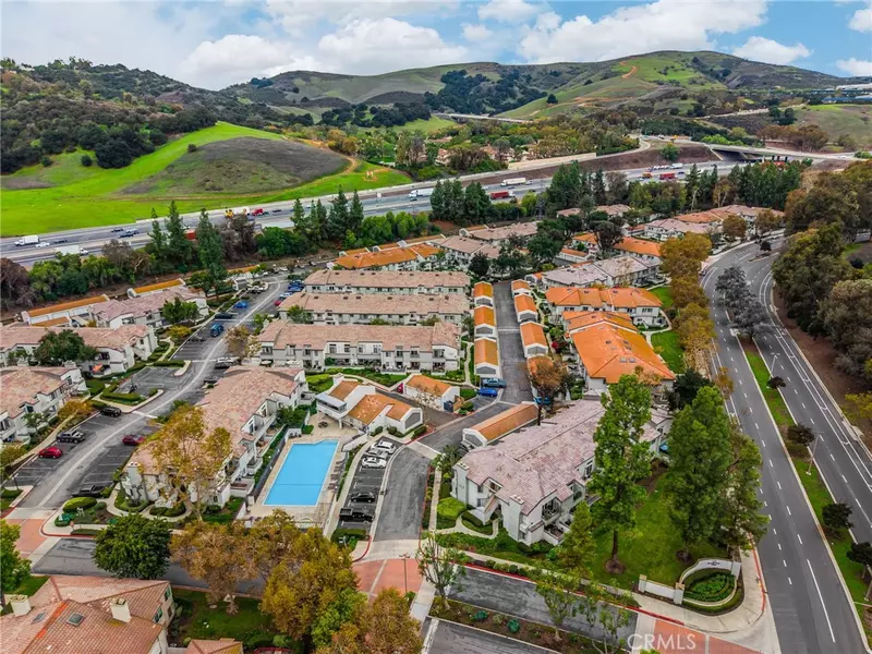 70 Willowcrest LN, Pomona, CA 91766