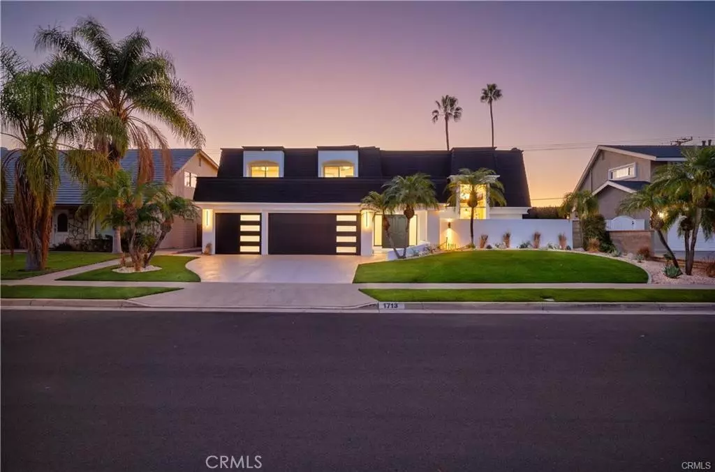 Placentia, CA 92870,1713 Roanoke St