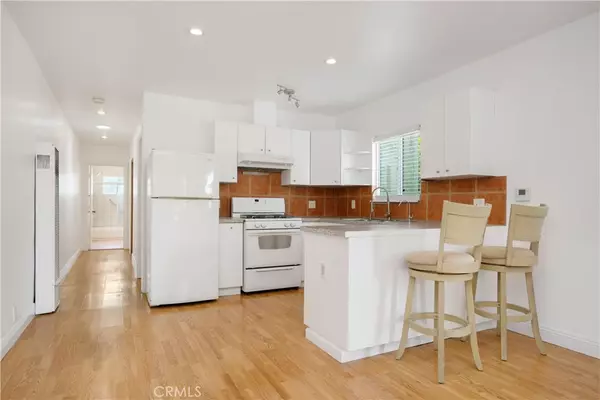 Santa Monica, CA 90404,1836 Euclid