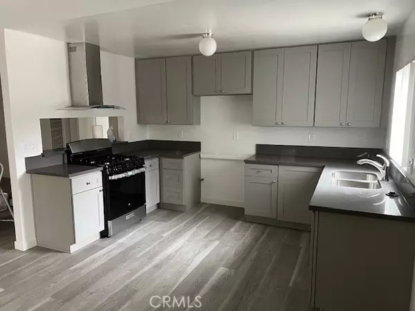 Long Beach, CA 90805,6130 Orange