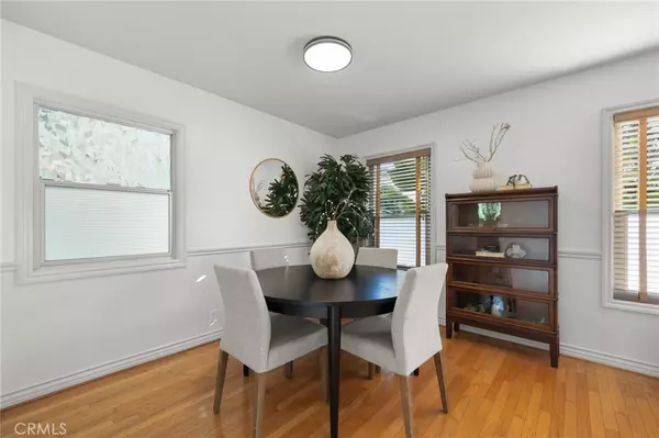 Long Beach, CA 90803,2027 E Appleton #1