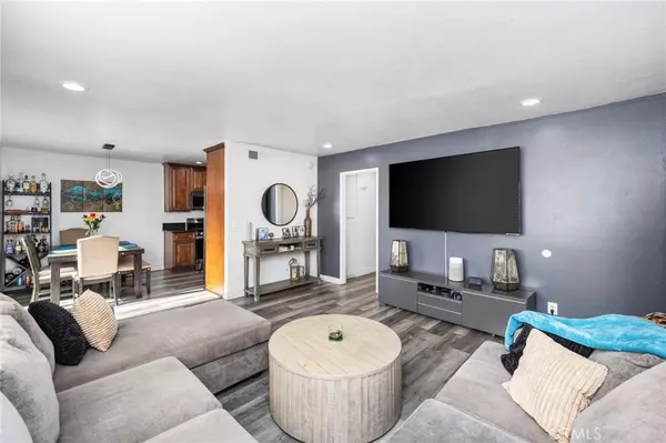 Orange, CA 92869,18921 E Berrytree