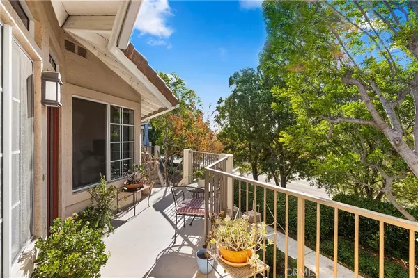 Rancho Santa Margarita, CA 92688,27 Castano