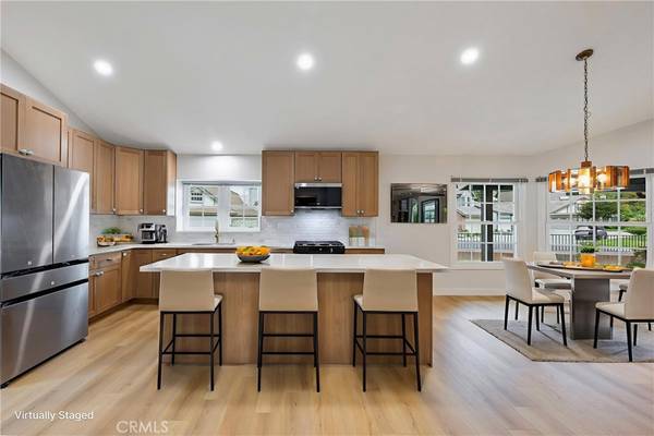 Anaheim, CA 92807,500 S Calle De Casas