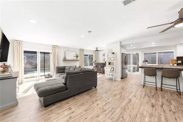 Corona, CA 92879,604 Magnolia