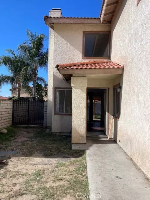 Highland, CA 92346,7574 Bell CT