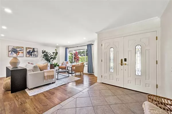 Villa Park, CA 92861,9531 Lemon