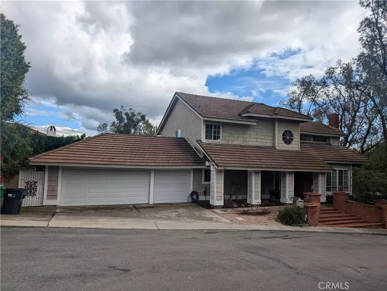 9821 Sunrise, North Tustin, CA 92705