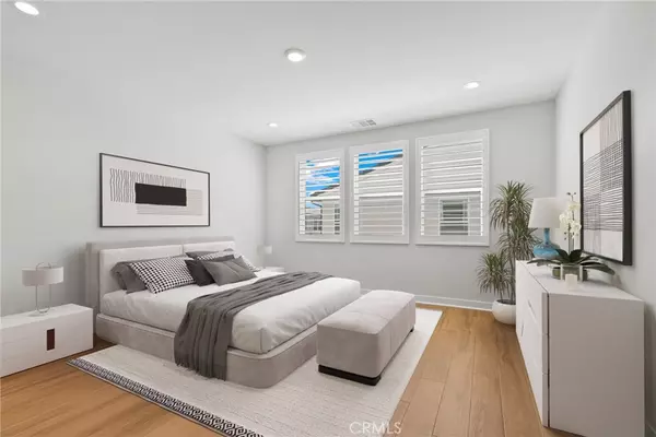 Lake Forest, CA 92630,200 Newton