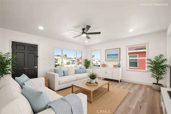 Compton, CA 90220,924 W Almond ST