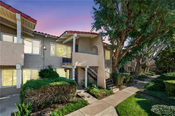 13722 Red Hill #20, Tustin, CA 92780