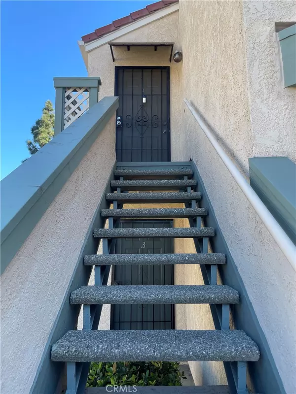 Anaheim, CA 92804,3512 W Stonepine #D