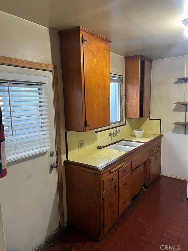 Hermosa Beach, CA 90254,500 11th ST