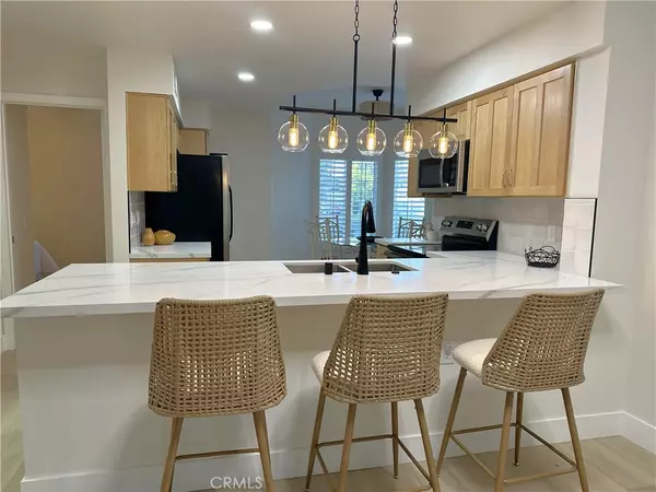 Palm Desert, CA 92211,280 Vista Royale CIR W