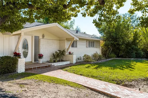 North Tustin, CA 92705,13382 Mount Hood DR