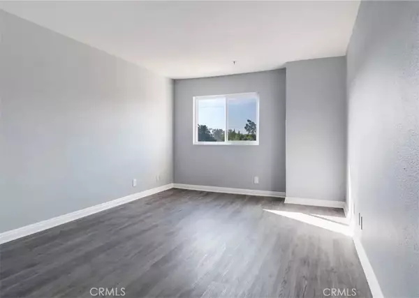 Santa Ana, CA 92701,450 E 4th