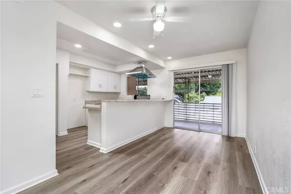 Santa Ana, CA 92706,1801 Greenleaf #14