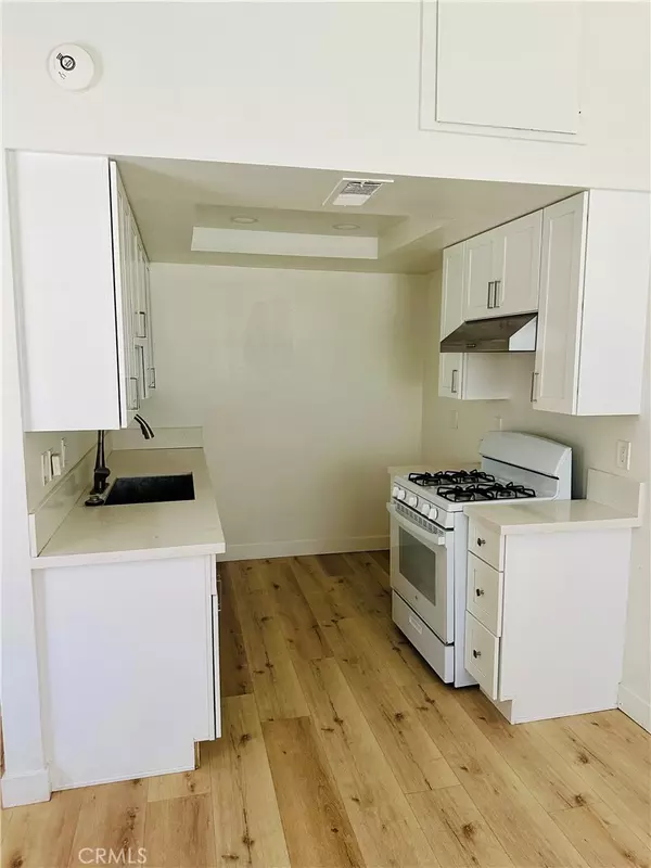 Corona, CA 92879,2380 Benidorm Cir