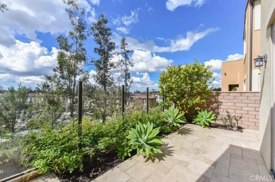 120 Long Fence, Irvine, CA 92602