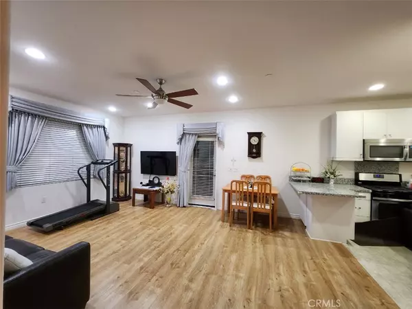 Anaheim, CA 92805,411 S Anaheim BLVD #1