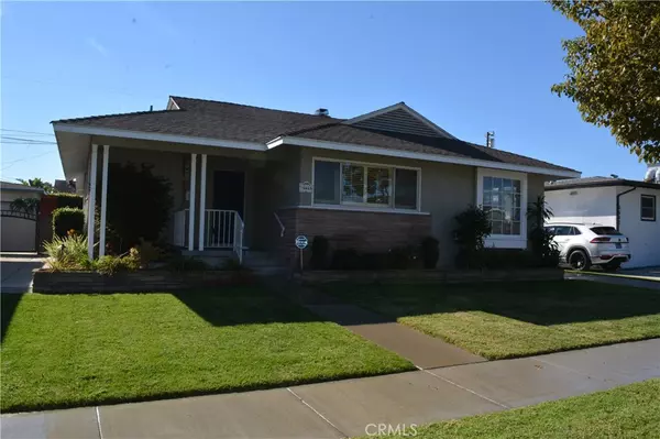 Long Beach, CA 90815,6448 E Los Arcos