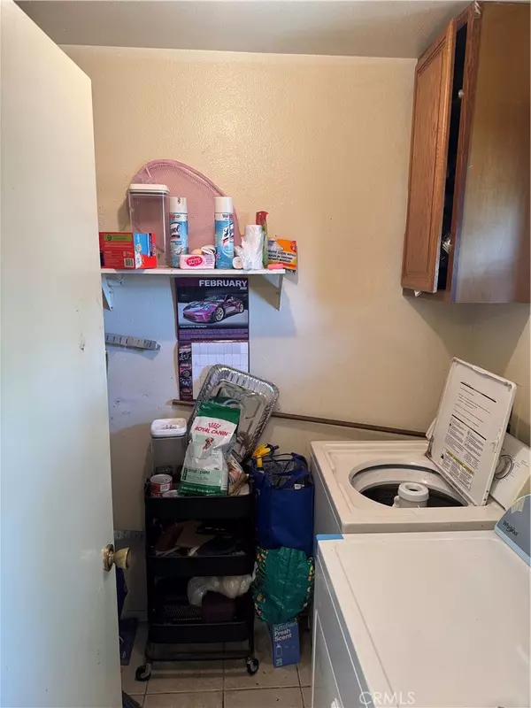 Arleta, CA 91331,14222 Filmore