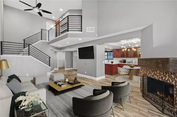 Anaheim Hills, CA 92808,510 S Hollydale