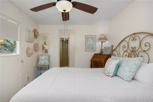 Long Beach, CA 90803,309 jade cove #57