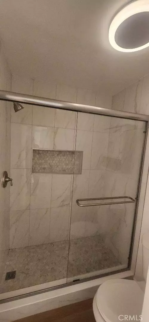 Santa Ana, CA 92704,2811 S Fairview #B