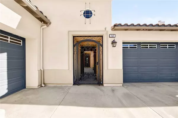 Corona, CA 92883,7837 Lady Banks Loop