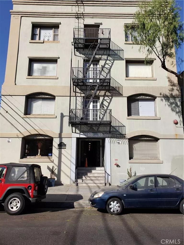 Long Beach, CA 90802,323 W 4th ST #304