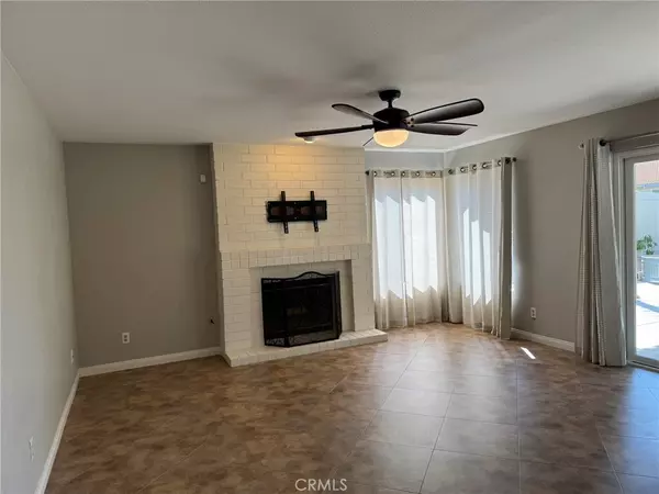 Oceanside, CA 92056,1990 Willowbrook