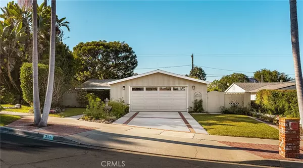 Costa Mesa, CA 92627,337 Vista Baya
