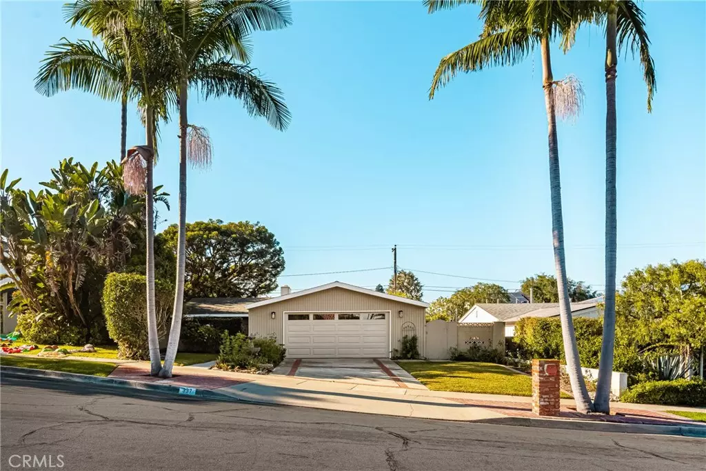Costa Mesa, CA 92627,337 Vista Baya