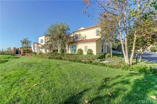 Irvine, CA 92618,158 Falcon