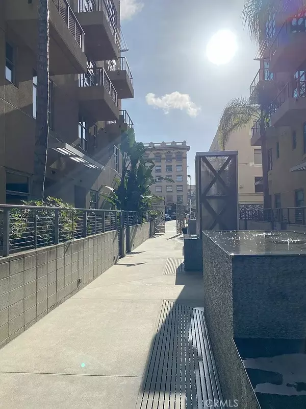 Long Beach, CA 90802,133 The Promenade N #103