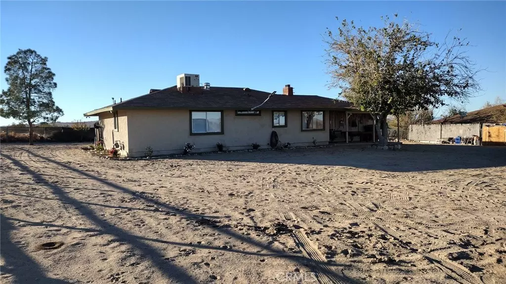 40500 159th ST E, Lancaster, CA 93535