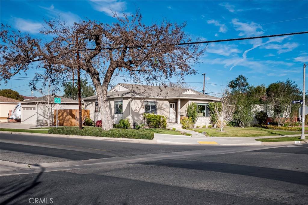 3603 Arbor RD, Lakewood, CA 90712