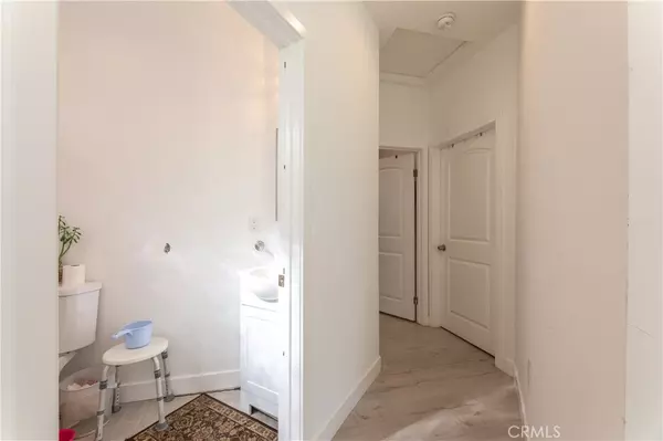 Mission Hills (san Fernando), CA 91345,9850 N Lassen RD