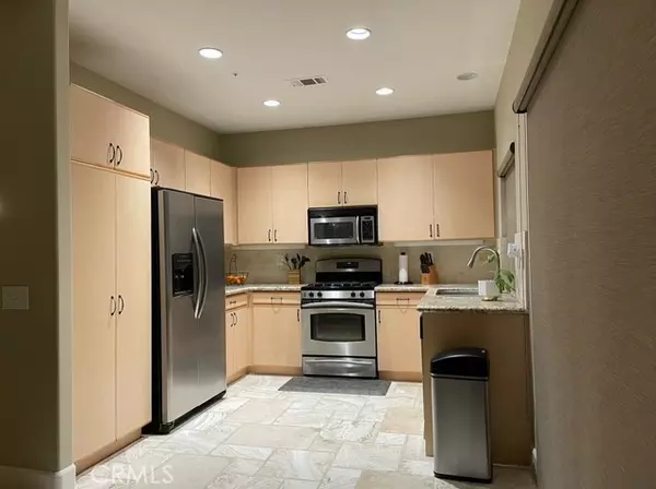 Placentia, CA 92870,1157 Moreno WAY