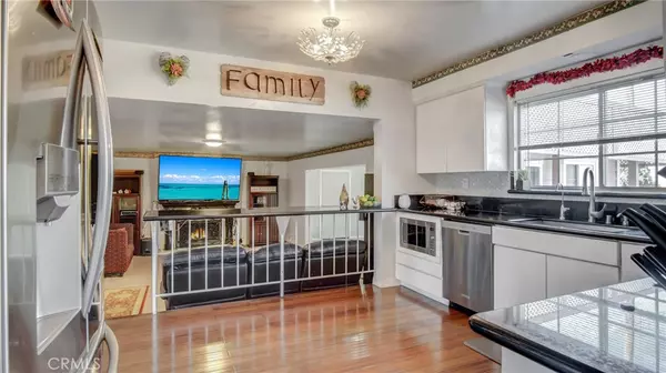Bellflower, CA 90706,10201 Crestbrook ST