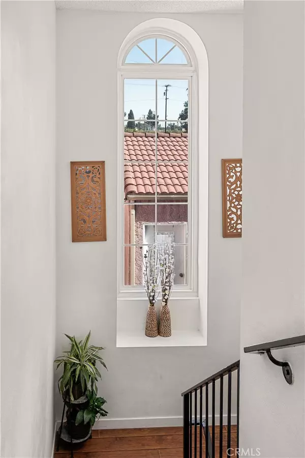 Compton, CA 90220,168 Racquet Club DR