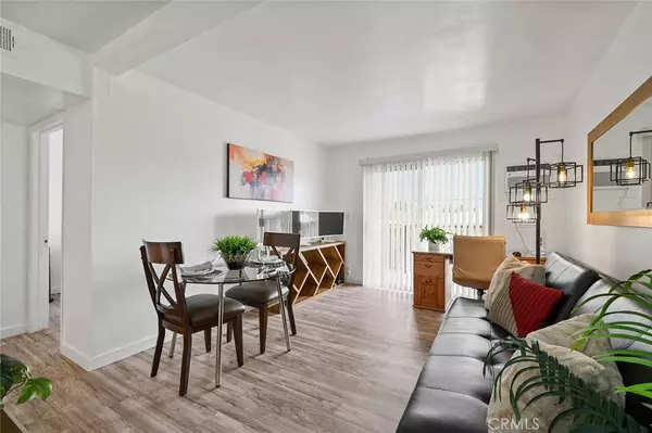Long Beach, CA 90802,460 Golden AVE #321