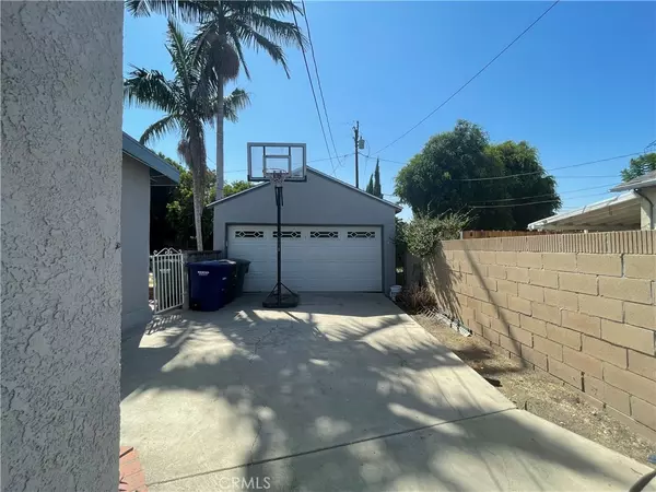 Buena Park, CA 90621,5951 Rand ST