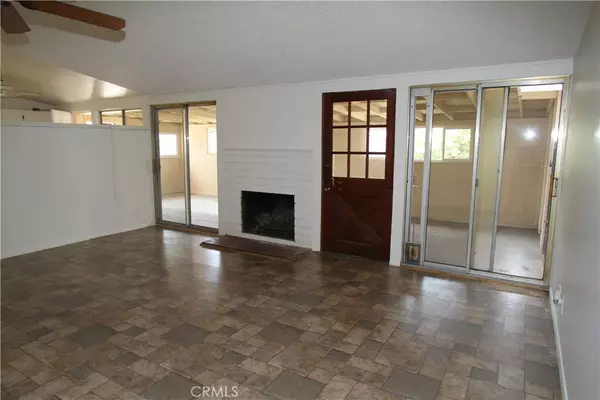 Stanton, CA 90680,7962 Davmor AVE