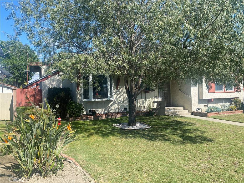 Anaheim, CA 92804,320 S Western AVE