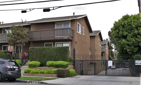 16414 Cornuta AVE #12,  Bellflower,  CA 90706